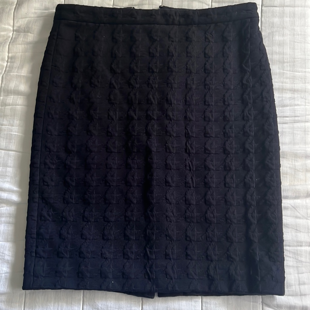 Ann Taylor Small Petite Navy Blue Quilted Pencil Skirt